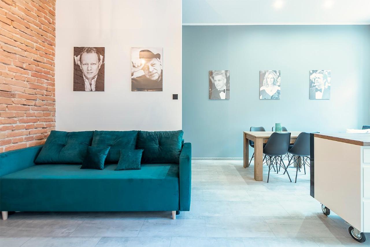 Red Brick Apartment Centrum 우치 외부 사진
